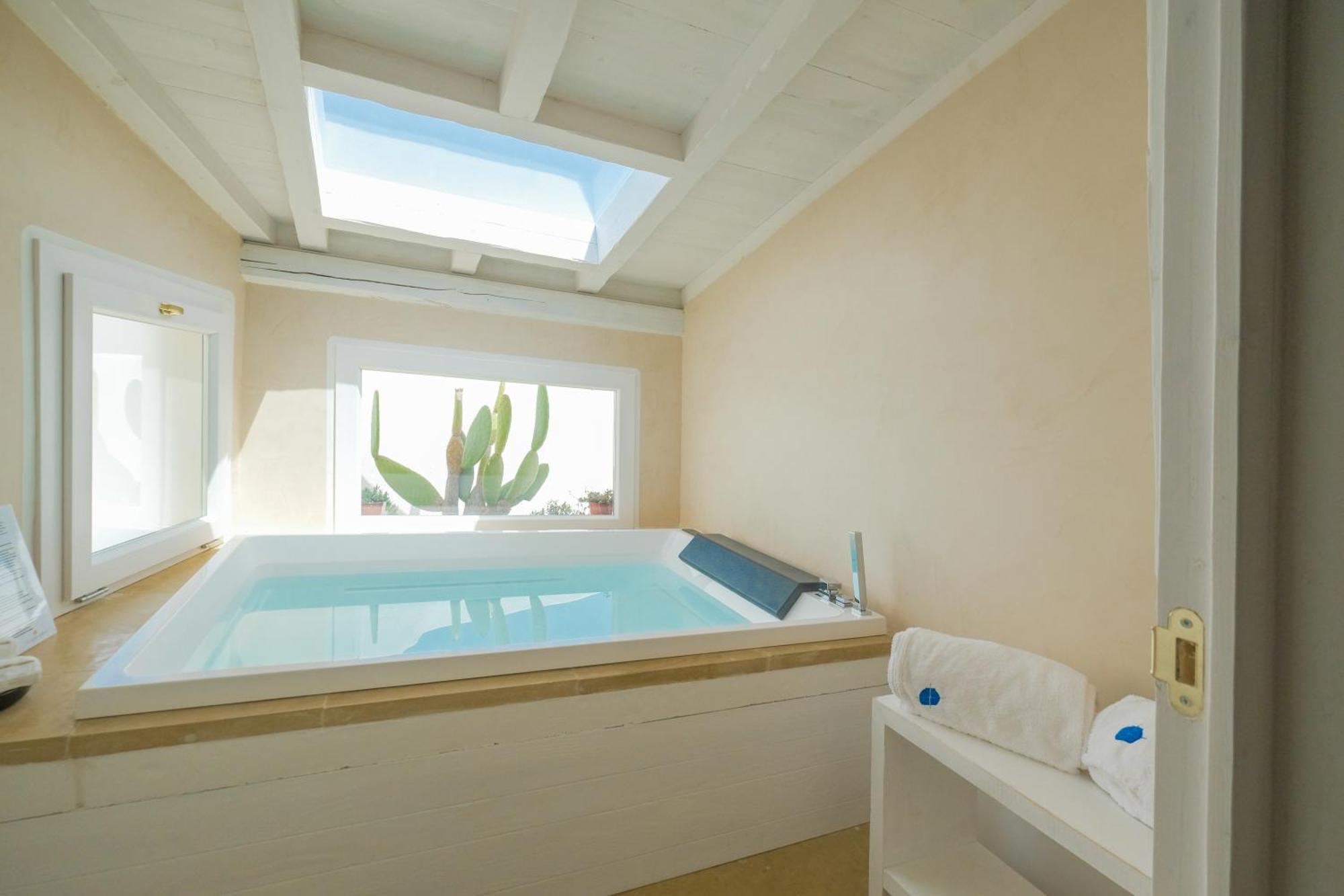 Pascaraymondo Suite Palace Gallipoli Exterior photo