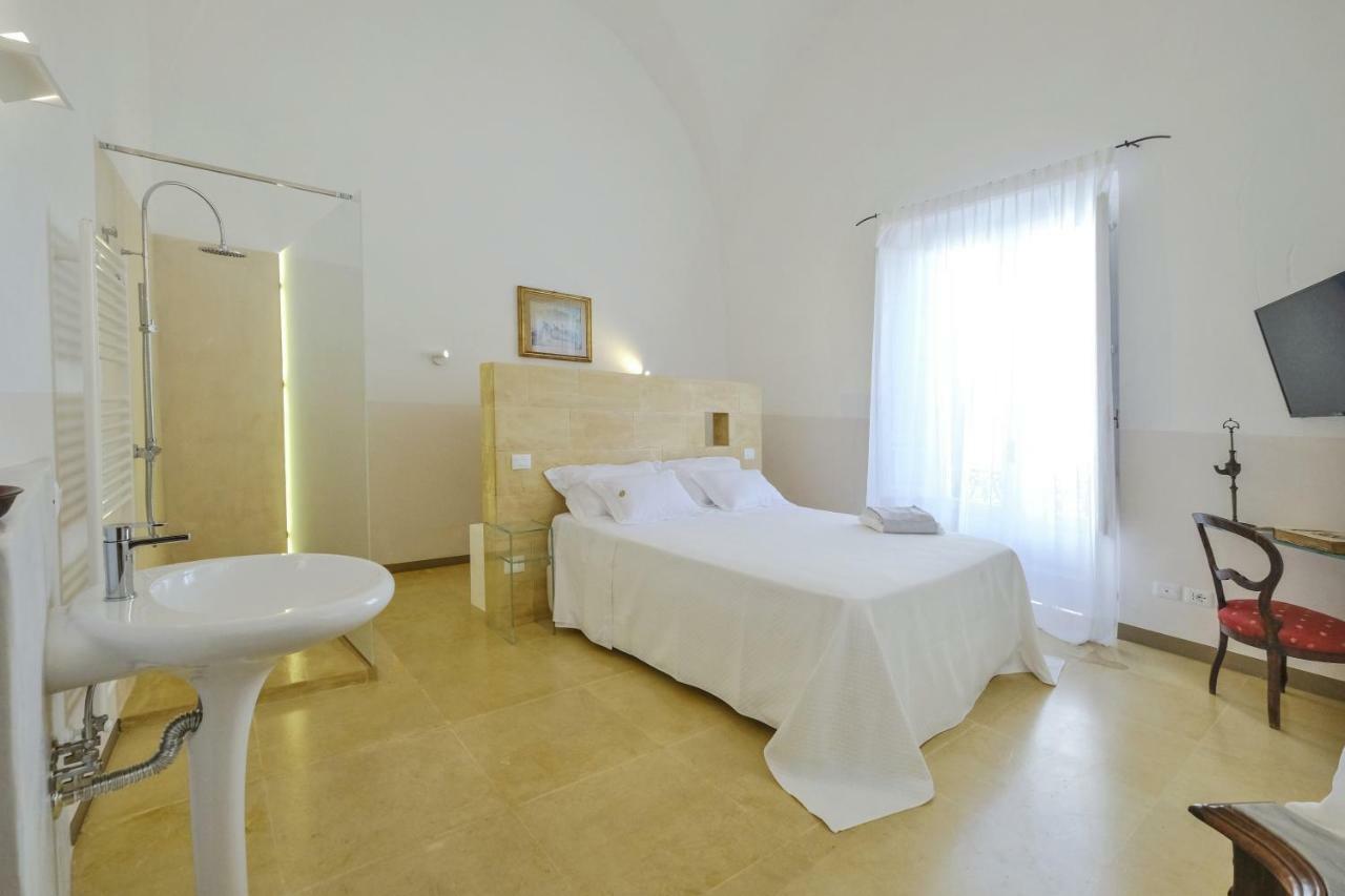 Pascaraymondo Suite Palace Gallipoli Exterior photo