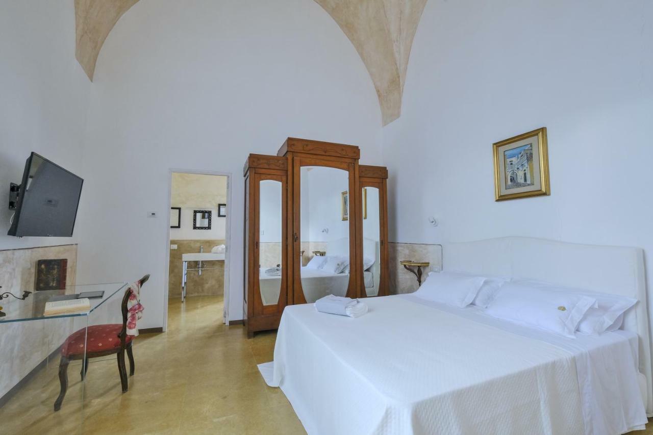 Pascaraymondo Suite Palace Gallipoli Exterior photo